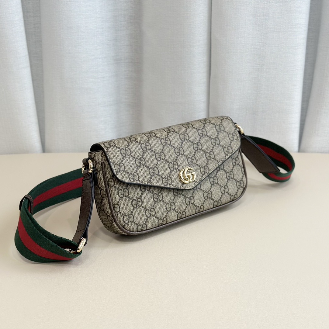 【GUCCI】764961 13x22x4cm
