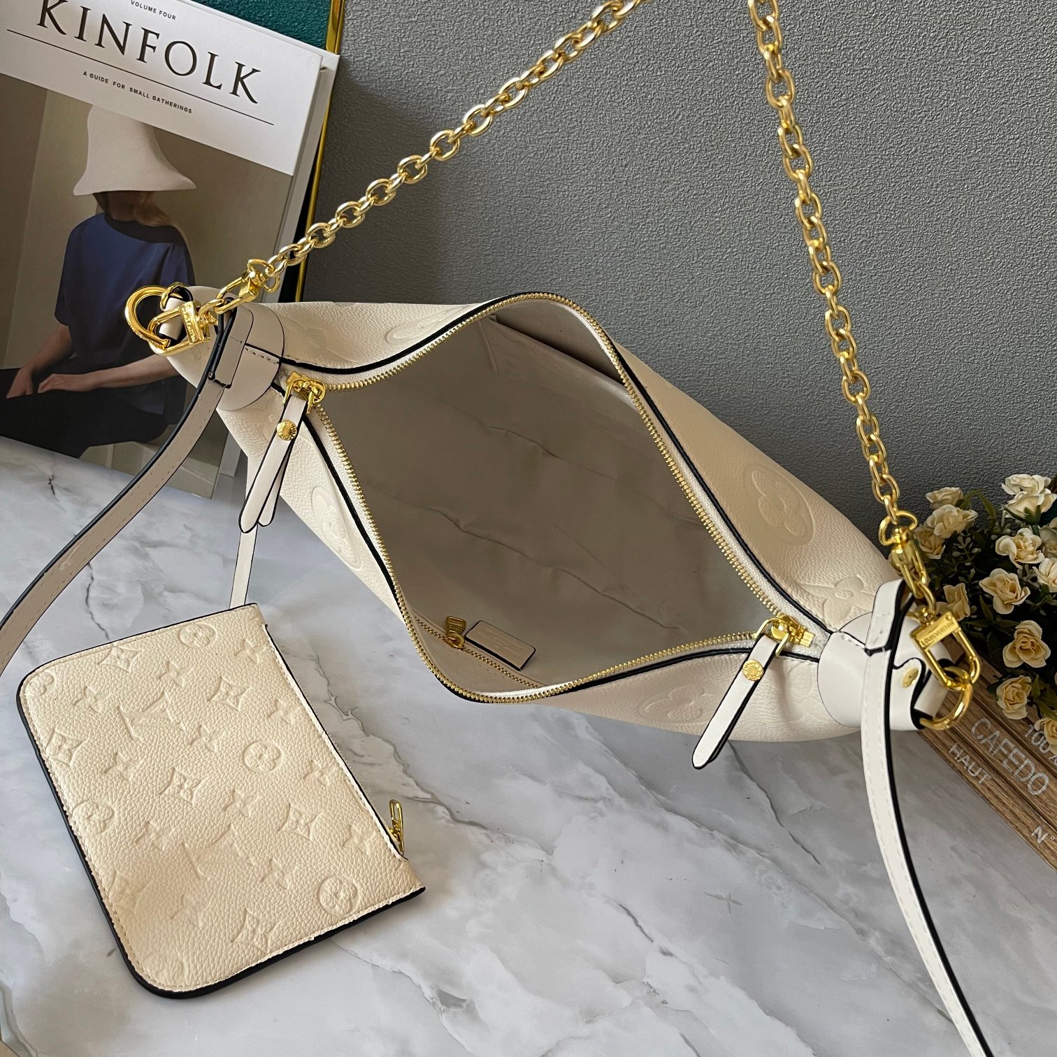 【LOUIS VUITTON】Loop Hobo