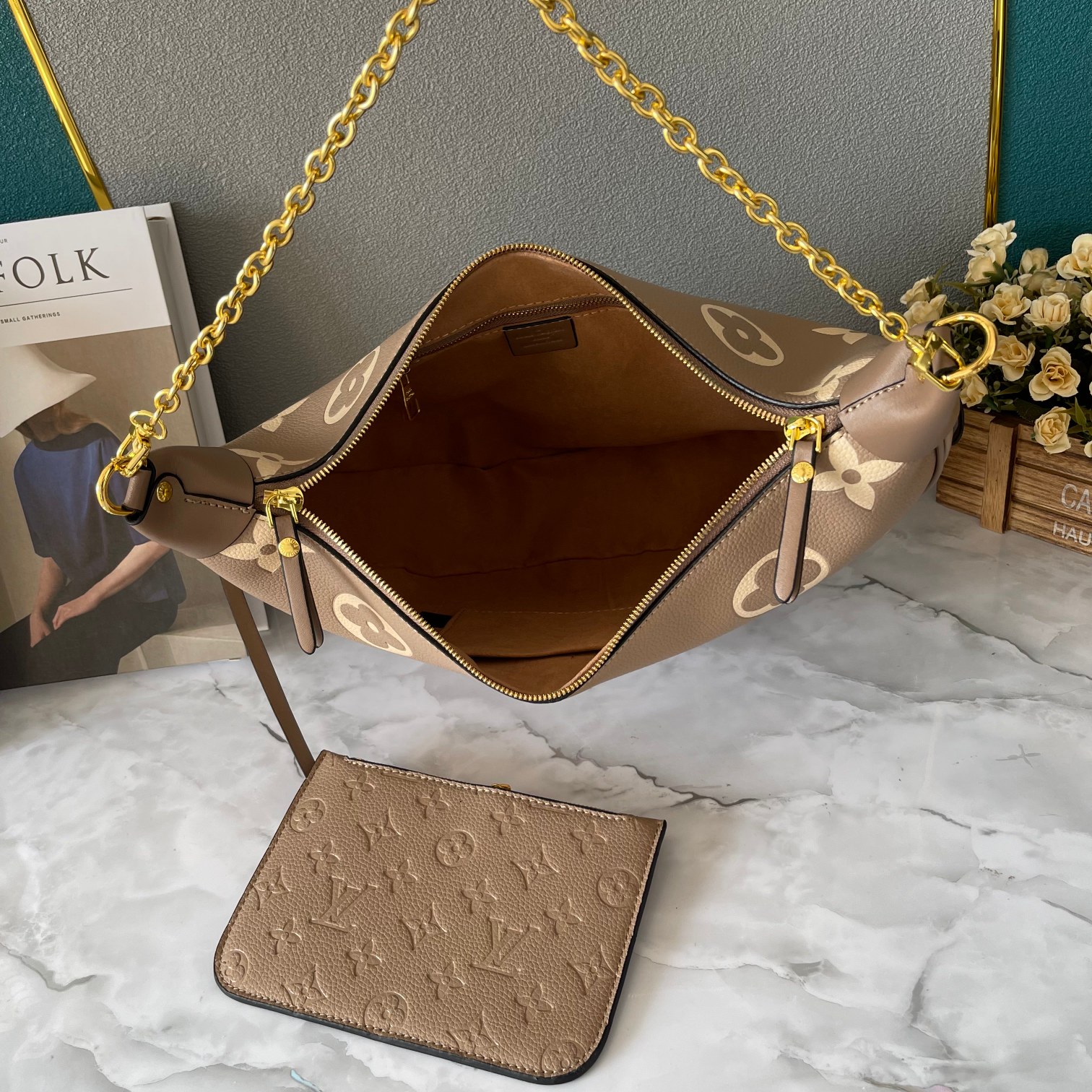 【LOUIS VUITTON】Loop Hobo