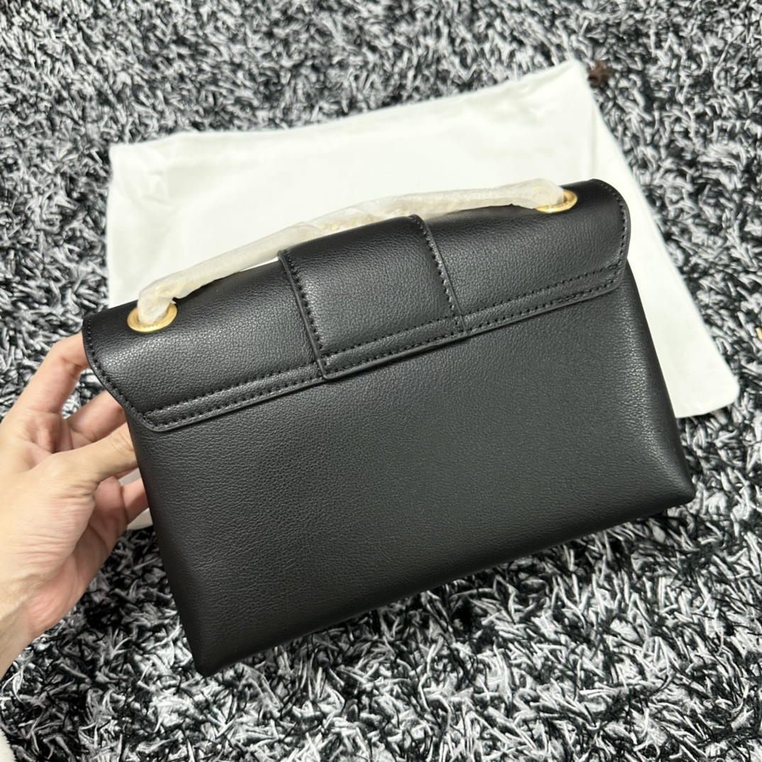 【CELINE】Victoire 23.5X14X8cm