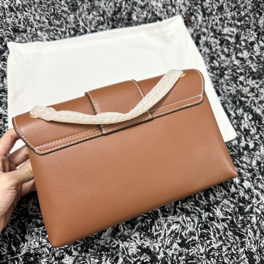 【CELINE】Victoire 23.5X14X8cm