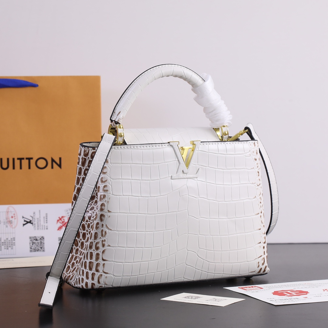 【LOUIS VUITTON】Capucines bb  27X18X10CM
