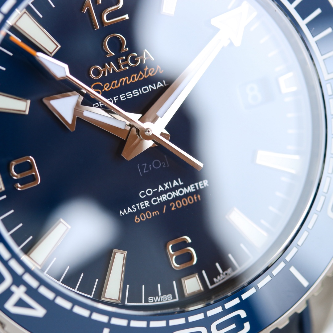 【18-22日にお届け】OMEGA   メンズ  腕時計   43MM