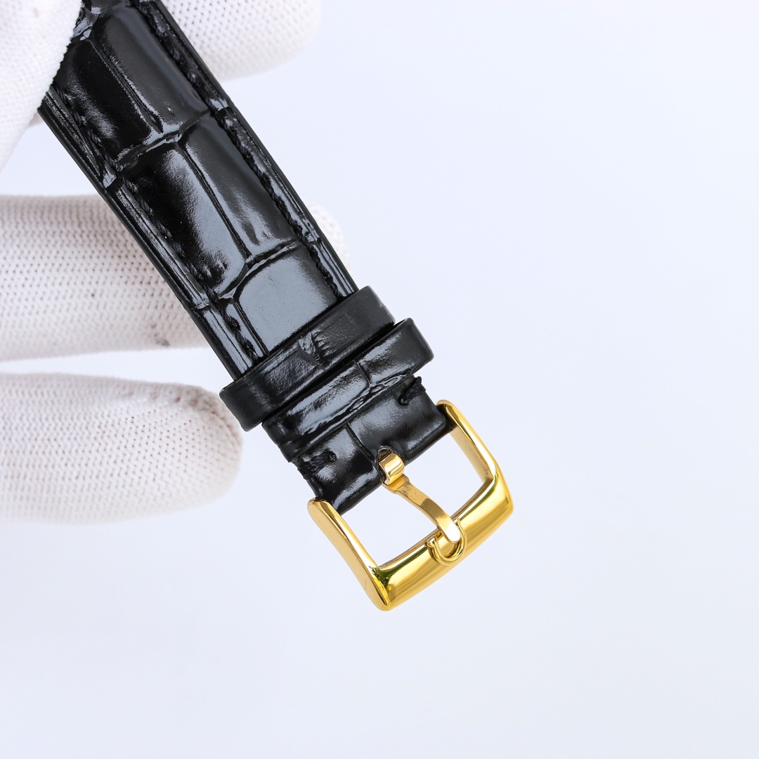 【18-22日にお届け】OMEGA   メンズ  腕時計   39MM