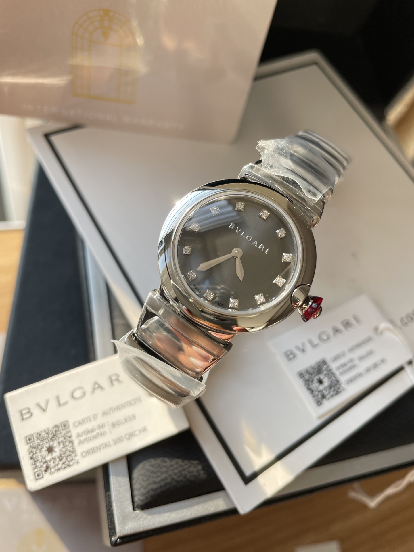【18-22日にお届け】BVLGARI レディース 腕時計   28MM