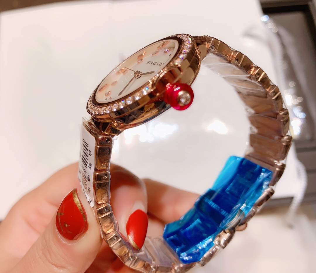 【18-22日にお届け】BVLGARI レディース 腕時計   28MM