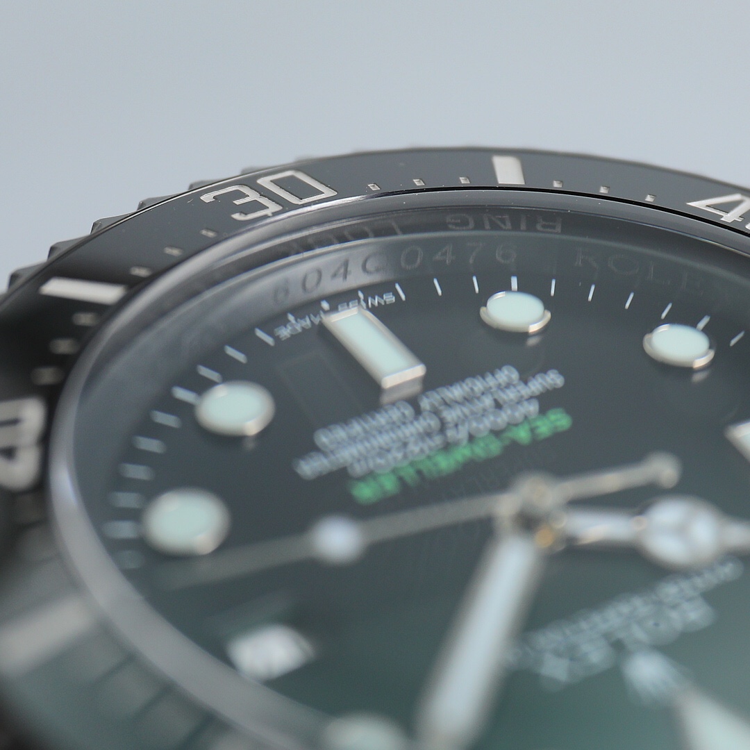 【18-22日にお届け】Rolex メンズ 腕時計 サブマリーナー 44MM 