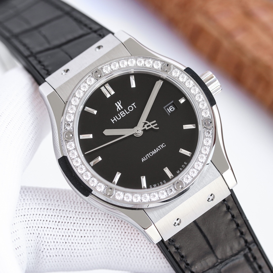 【20-25日間の輸送時間】【HUBLOT】42MM