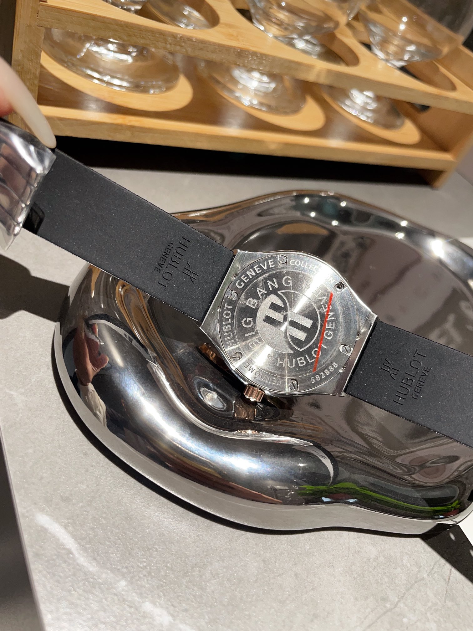 【20-25日間の輸送時間】【HUBLOT】36MM