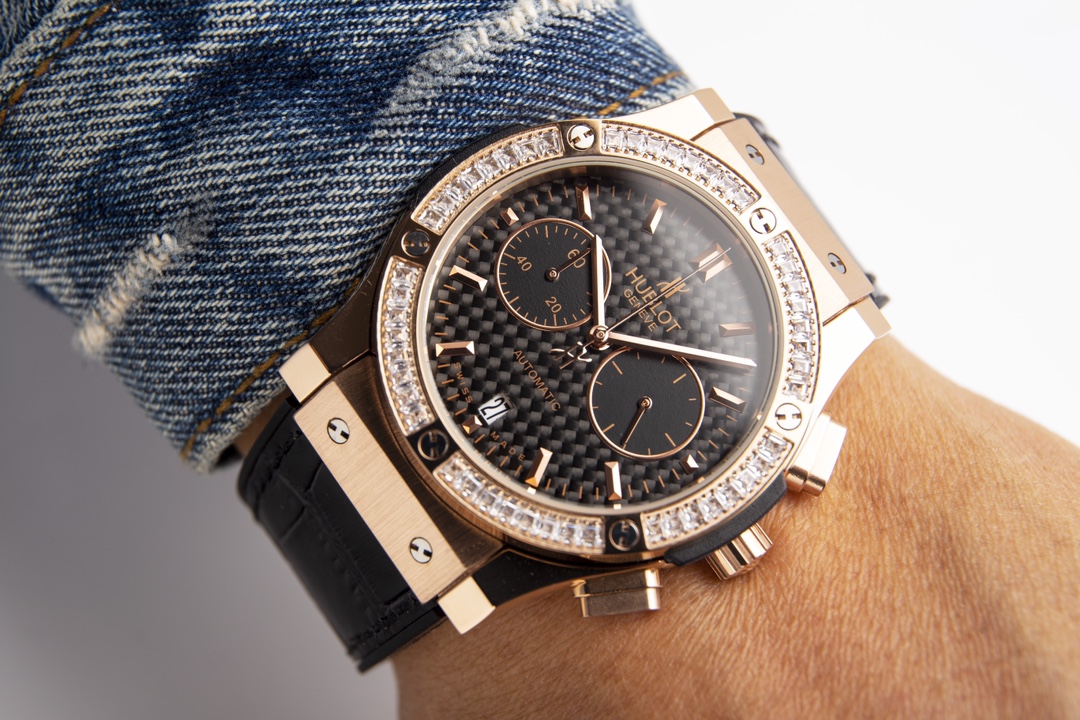 【20-25日間の輸送時間】【HUBLOT】42MM