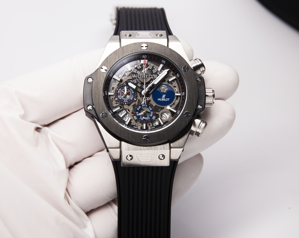 【20-25日間の輸送時間】【HUBLOT】45MM