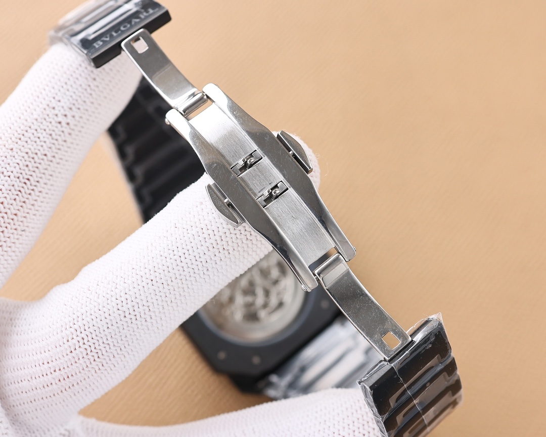 【12-15日にお届け】BVLGARI メンズ 腕時計  41MM 