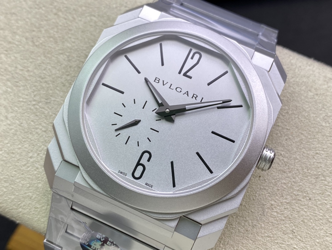 【12-15日にお届け】BVLGARI メンズ 腕時計  40MM 