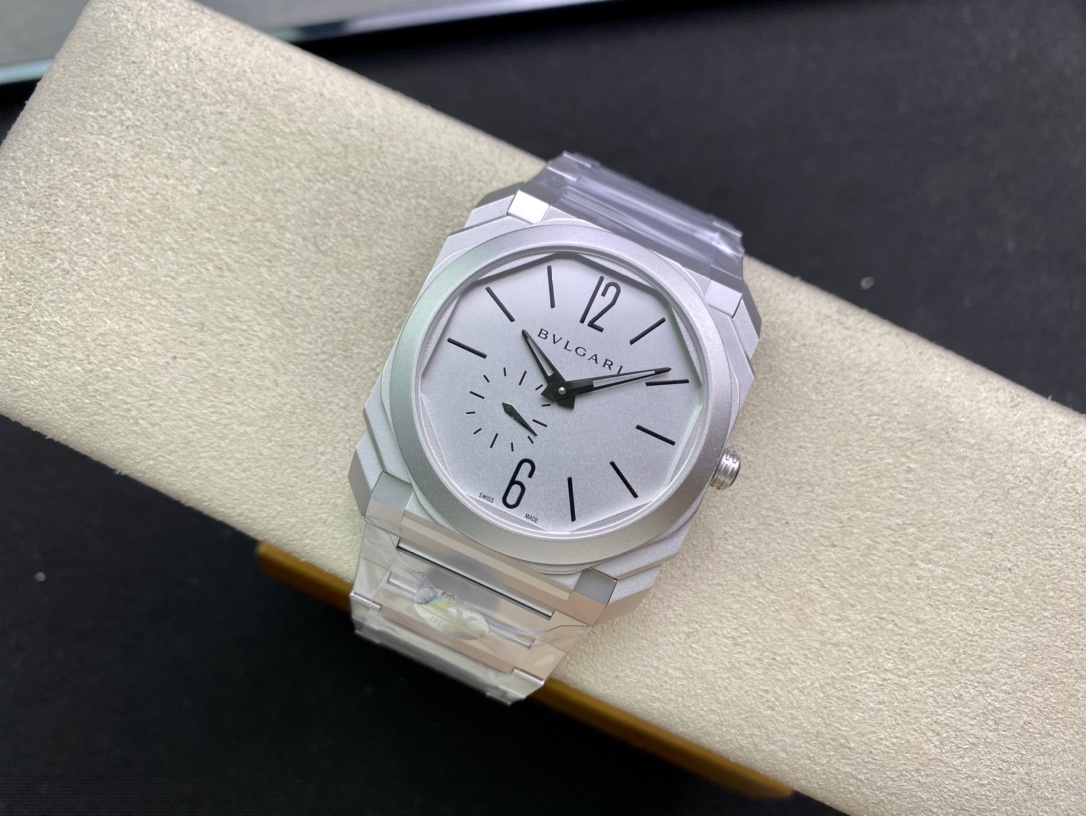 【12-15日にお届け】BVLGARI メンズ 腕時計  40MM 