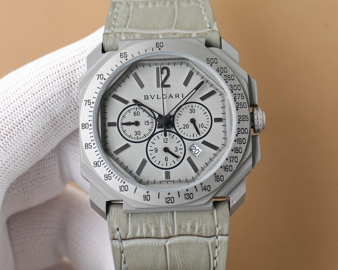 【12-15日にお届け】BVLGARI メンズ 腕時計  41MM  4色