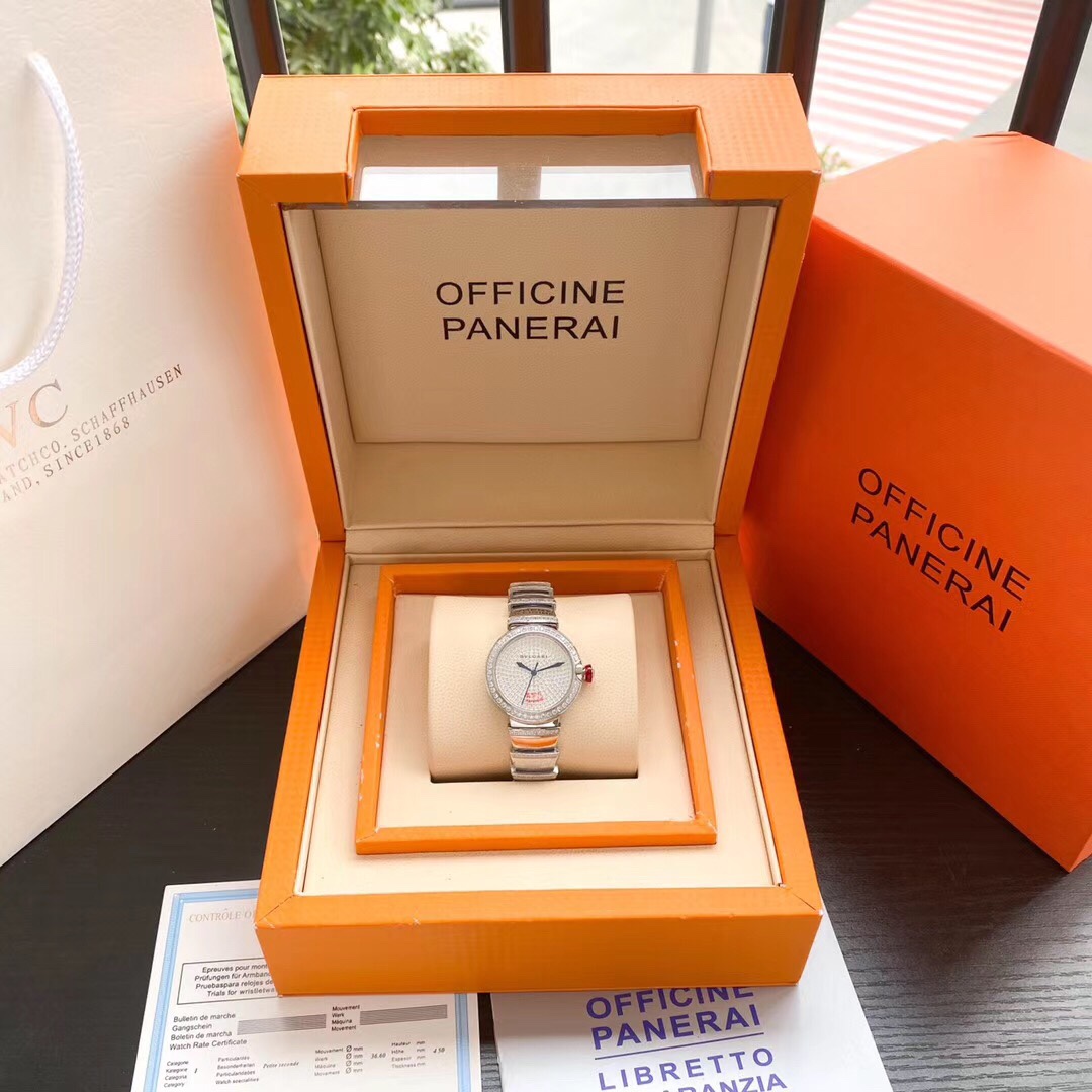 【12-15日にお届け】BVLGARI レディース  腕時計 33MM  2色