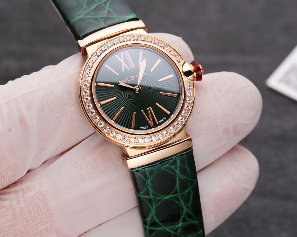【12-15日にお届け】BVLGARI レディース 腕時計   28MM 3色