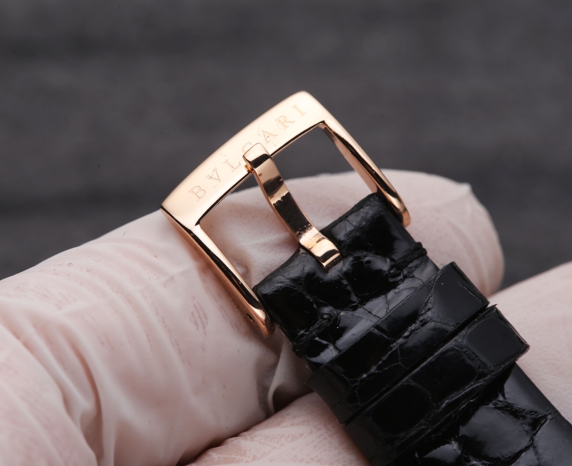 【12-15日にお届け】BVLGARI レディース 腕時計   28MM 3色