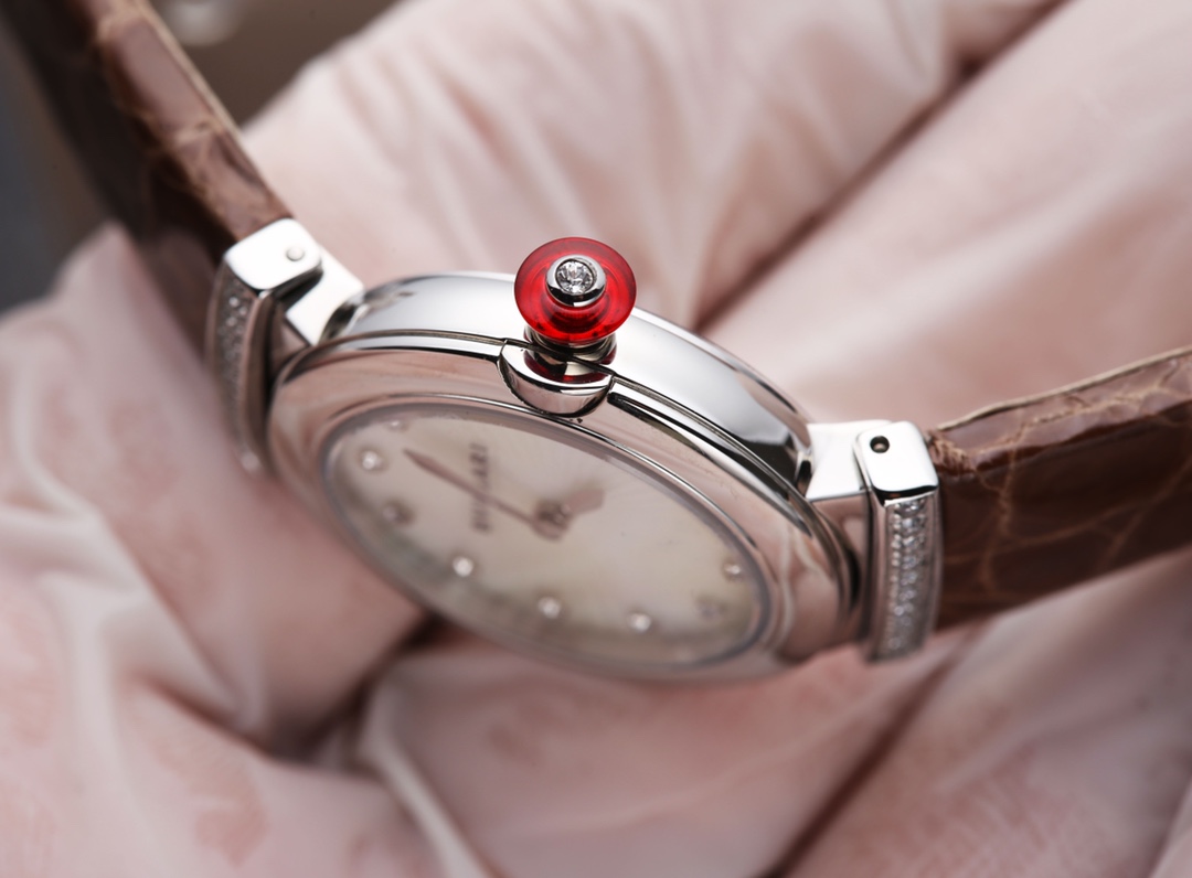 【12-15日にお届け】BVLGARI レディース 腕時計   28MM 3色