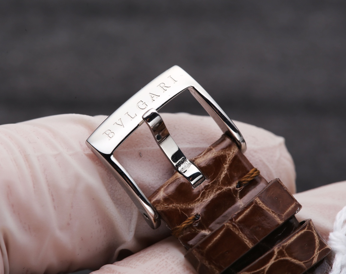 【12-15日にお届け】BVLGARI レディース 腕時計   28MM 3色