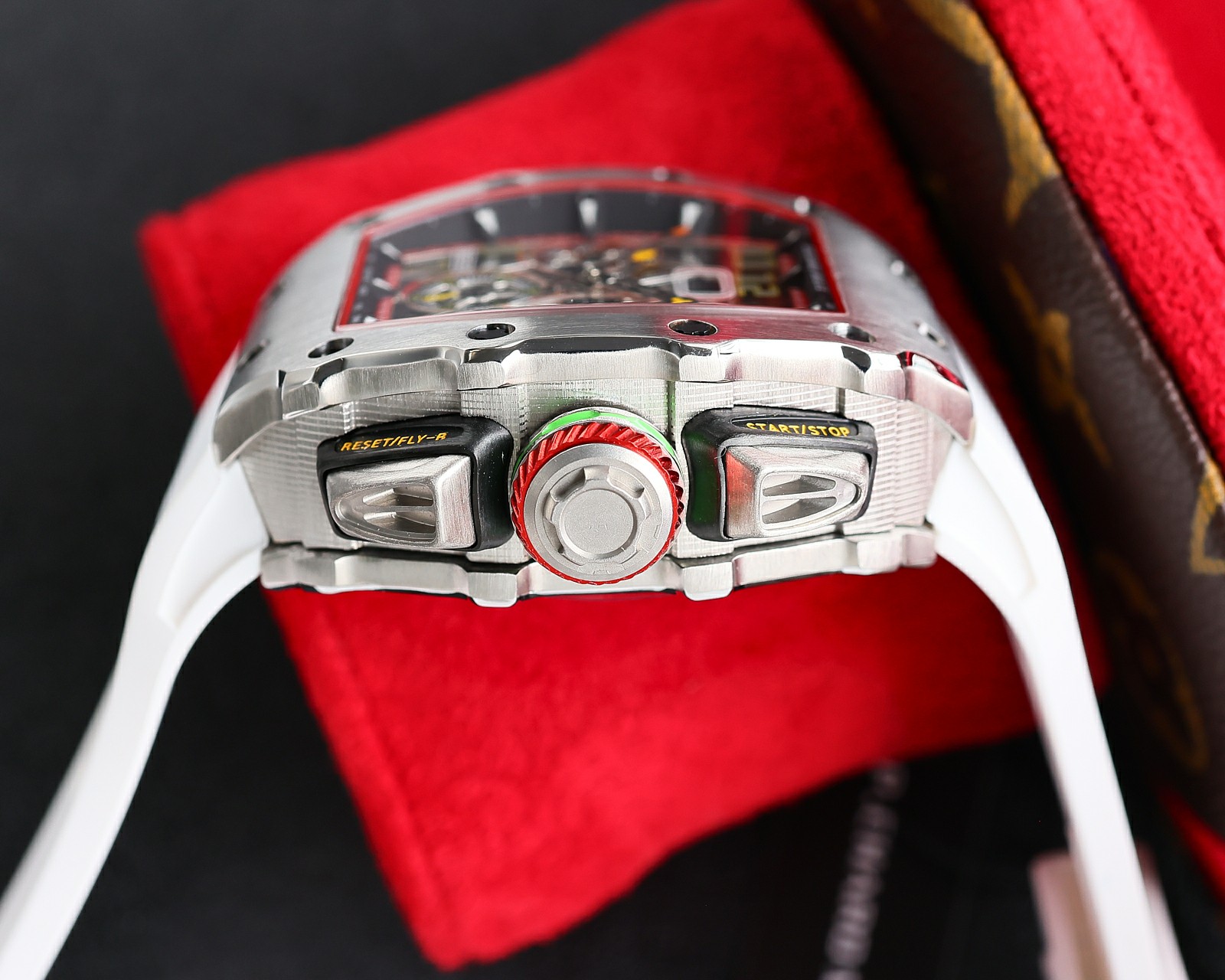 【12-15日にお届け】RICHARD MILLE  メンズ  腕時計  高品質！！！4色
