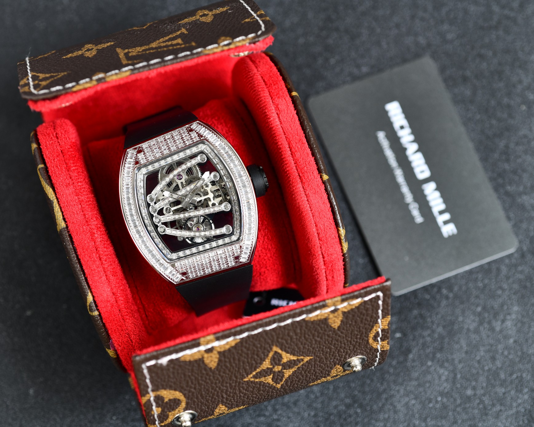 【12-15日にお届け】RICHARD MILLE  メンズ  腕時計  高品質！！！