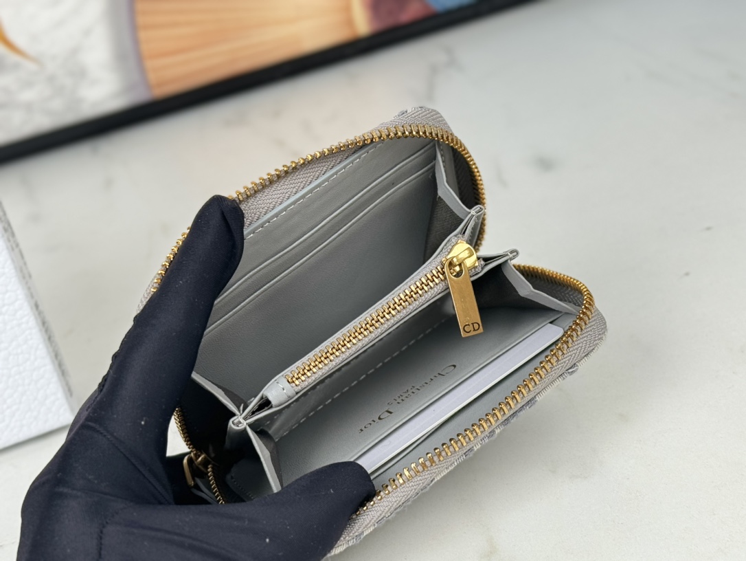 【DIOR 】Montaigne Voyageur