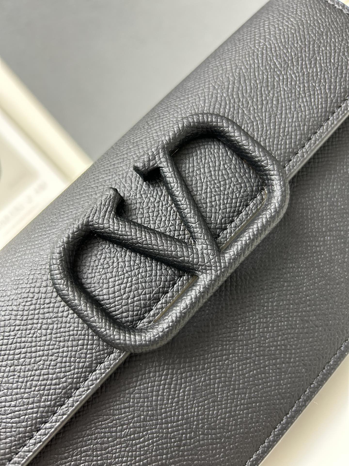 【Valentino】20*5.5*10cm