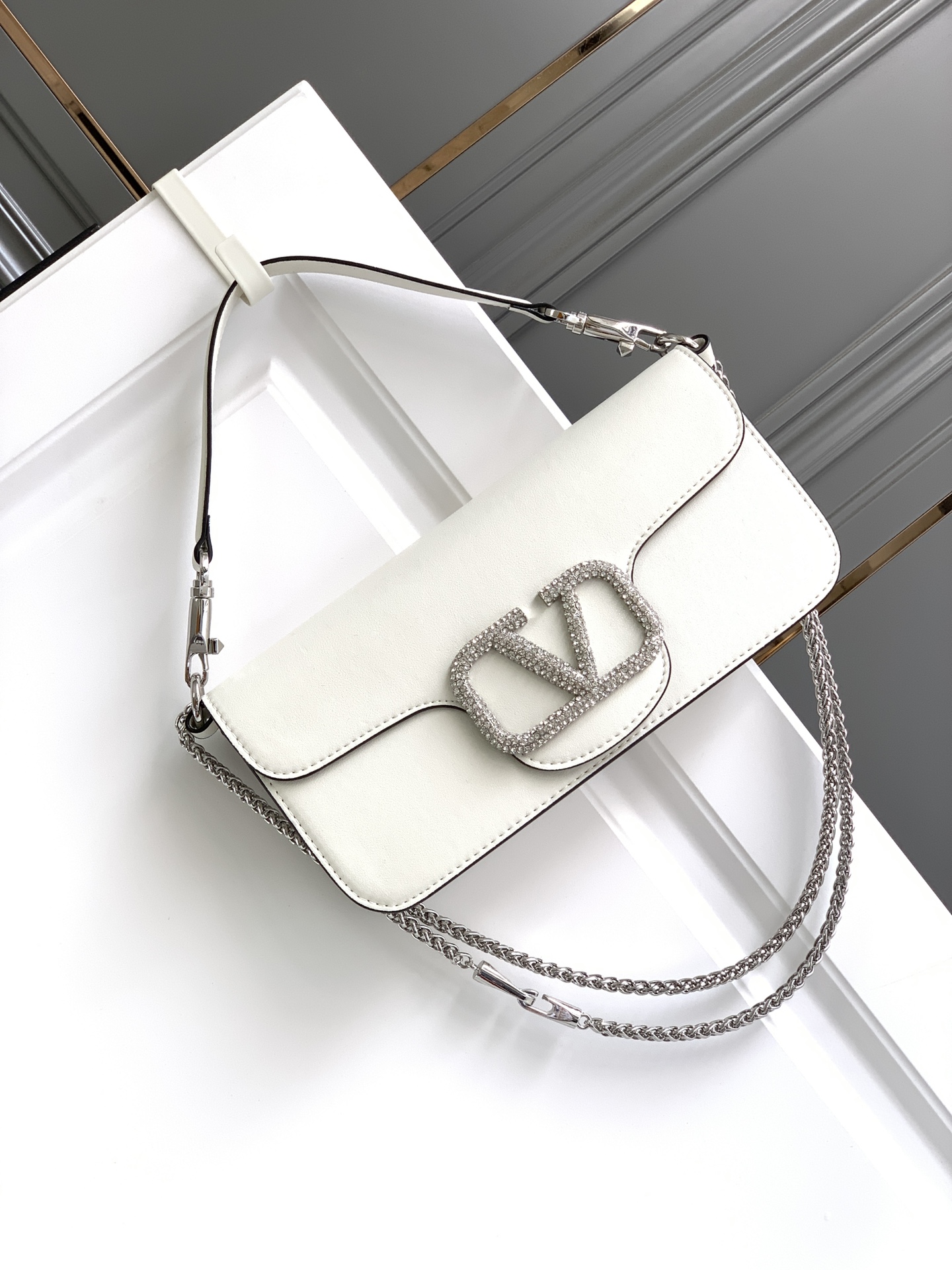 【Valentino】VLogo Signature