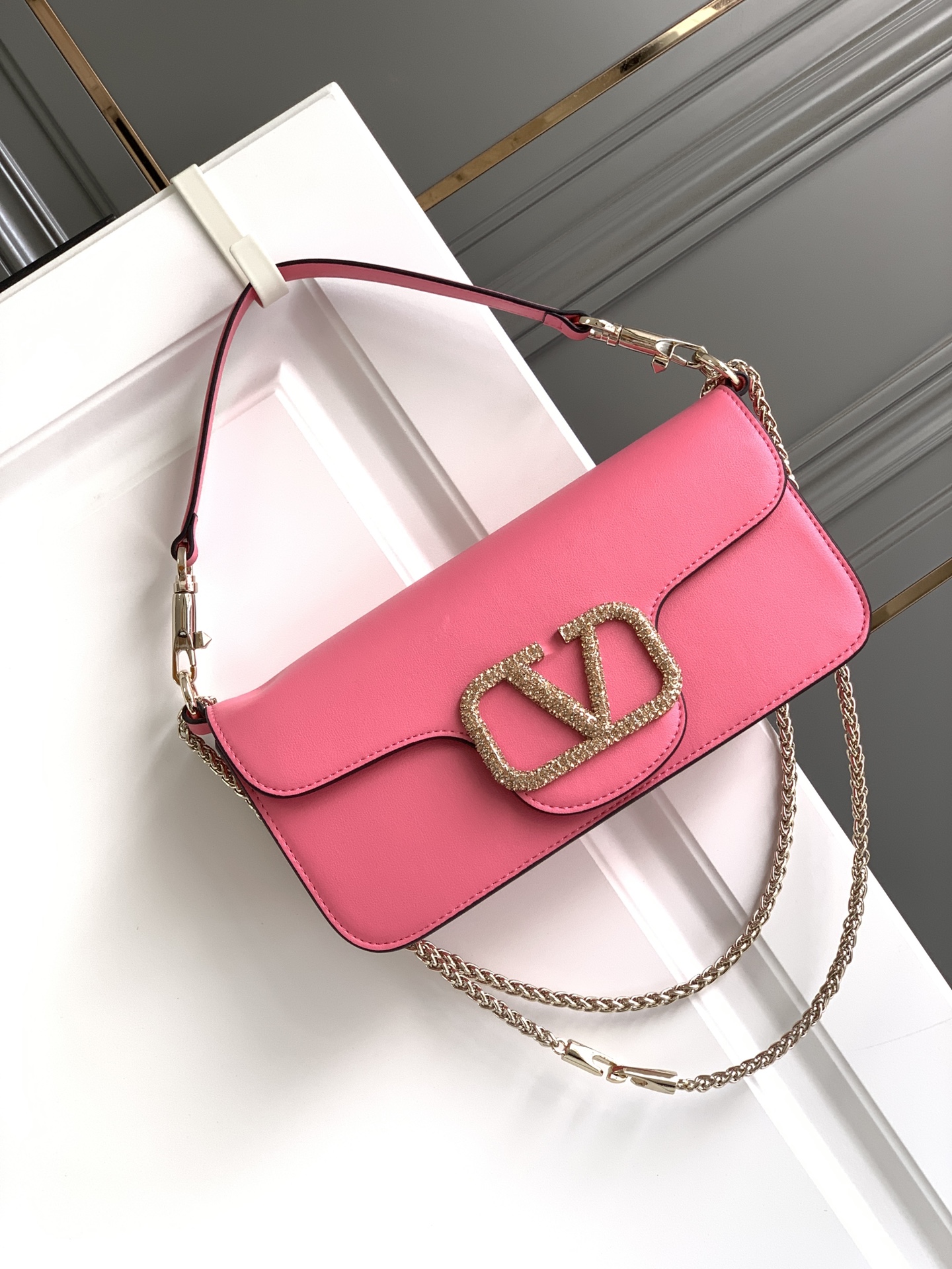 【Valentino】VLogo Signature
