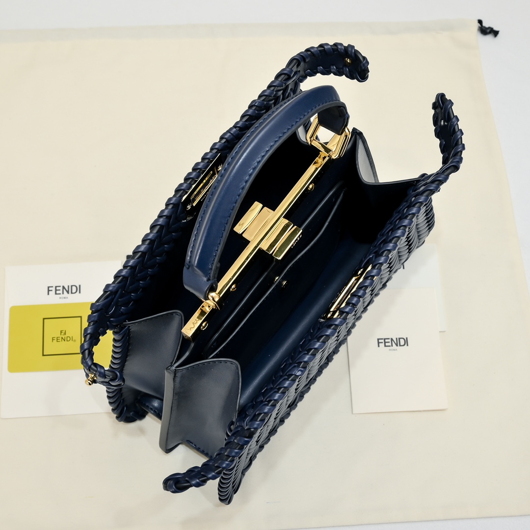 【Fendi】BAGUETTE 27*15*6CM