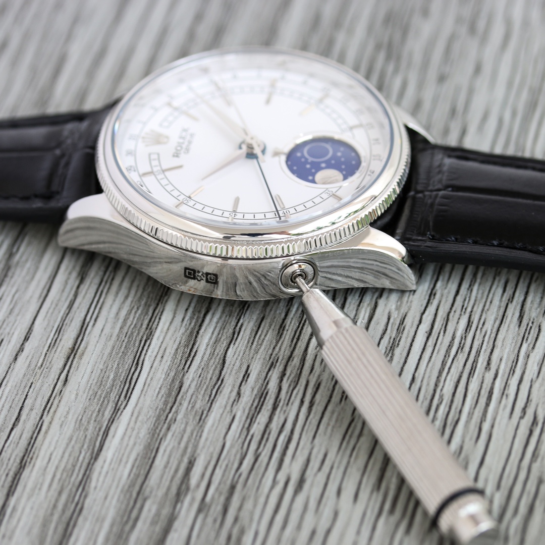 【12-15日にお届け】Rolex メンズ 腕時計  1908  39 MM 