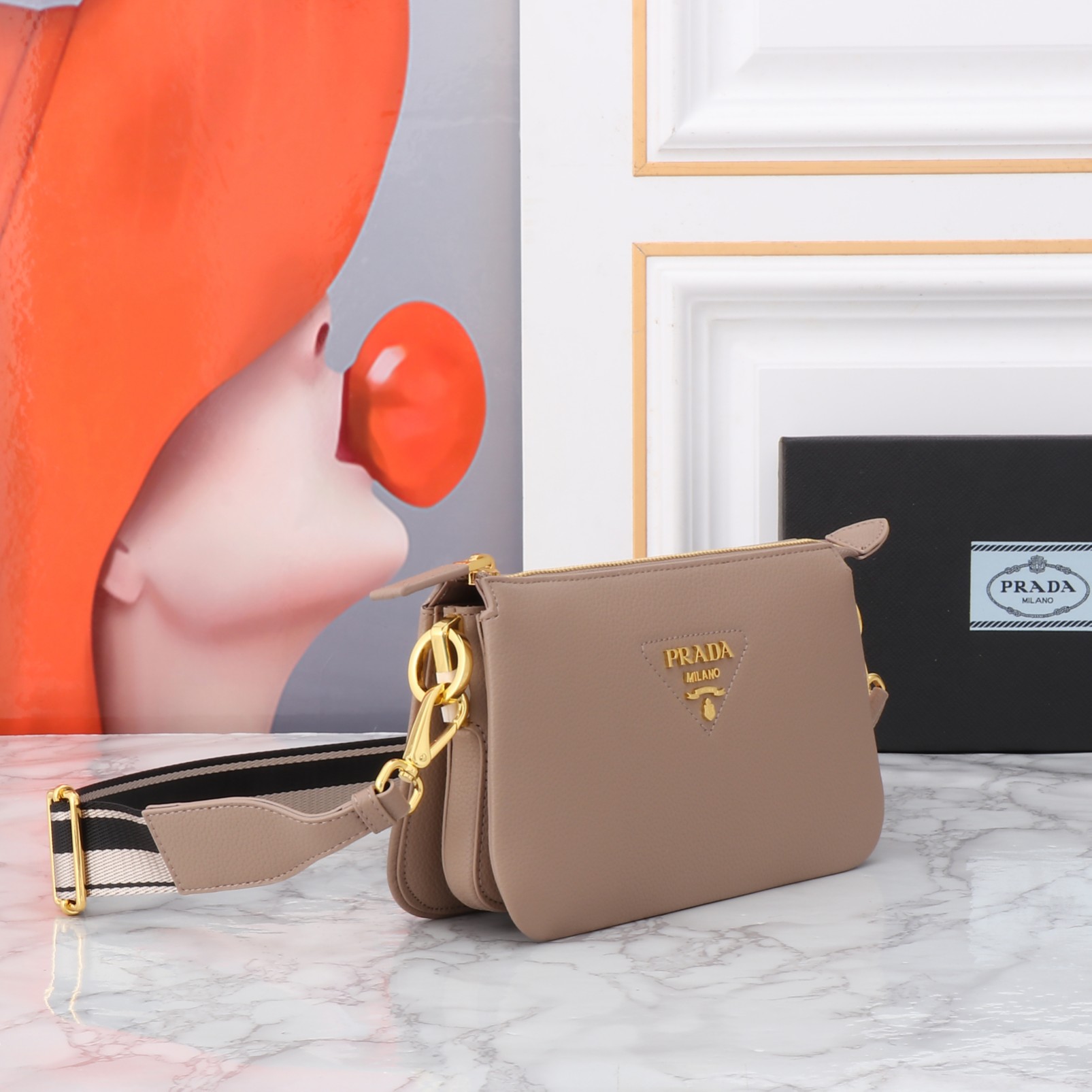 【PRADA】23*14*6.5CM