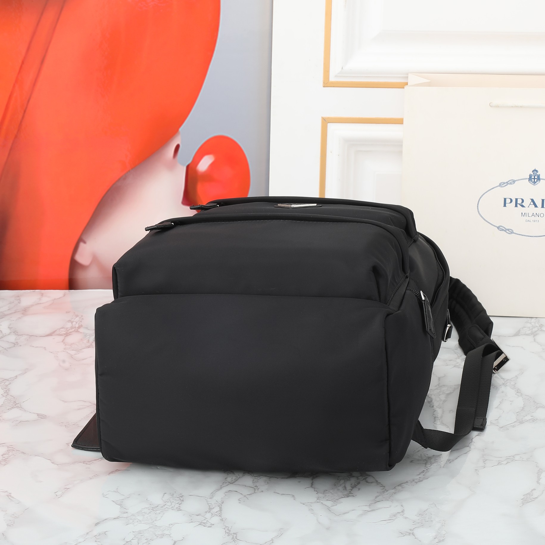 【PRADA】30×40×18cm