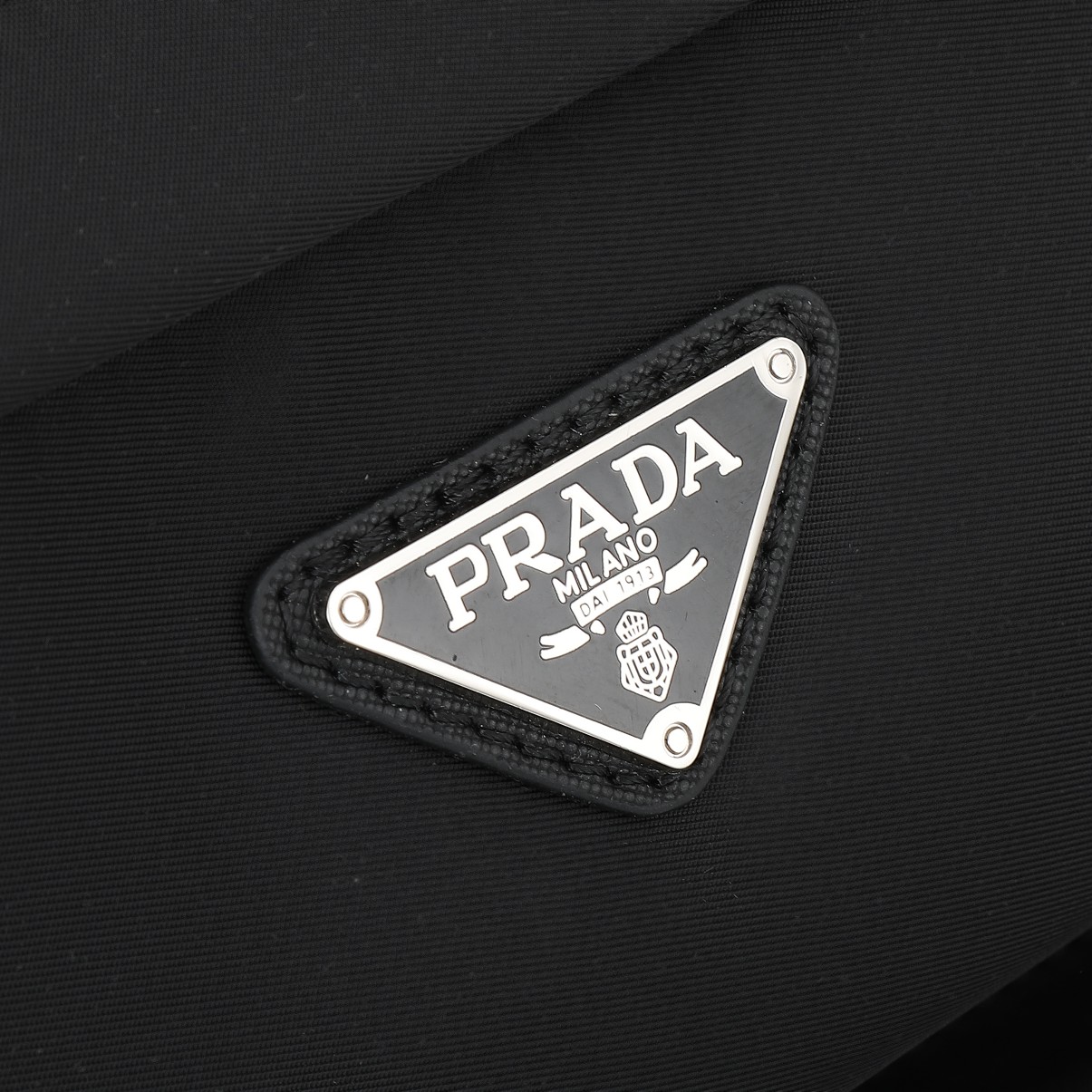 【PRADA】30×40×18cm