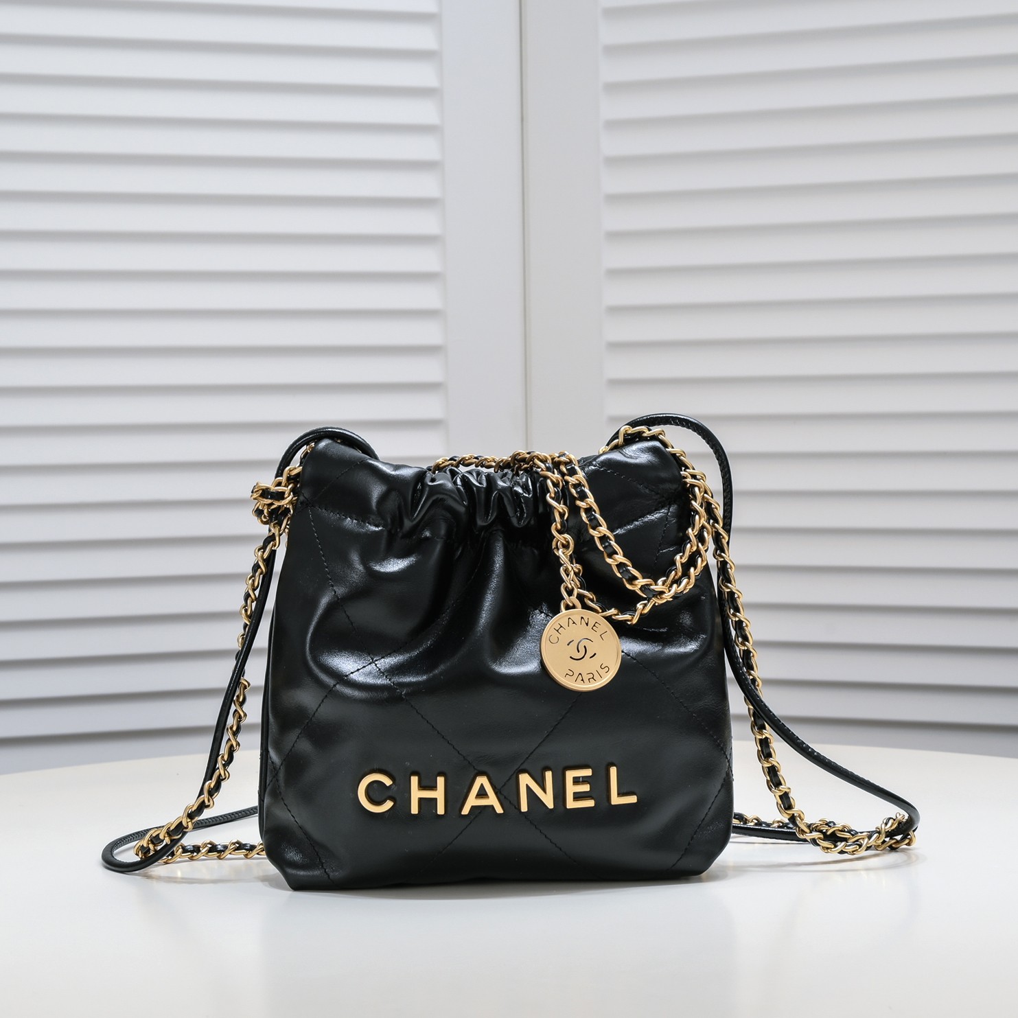 【シャネル】22bag 19-20-6cm