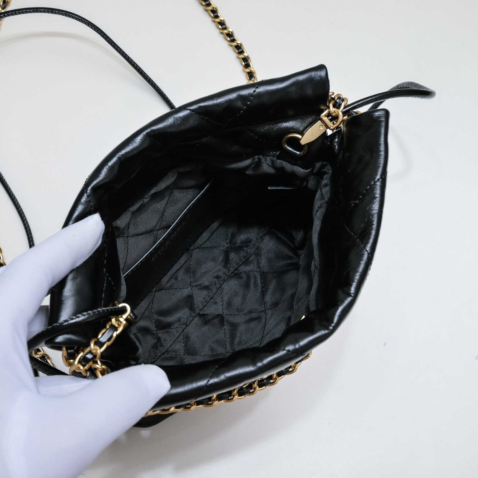 【シャネル】22bag 19-20-6cm