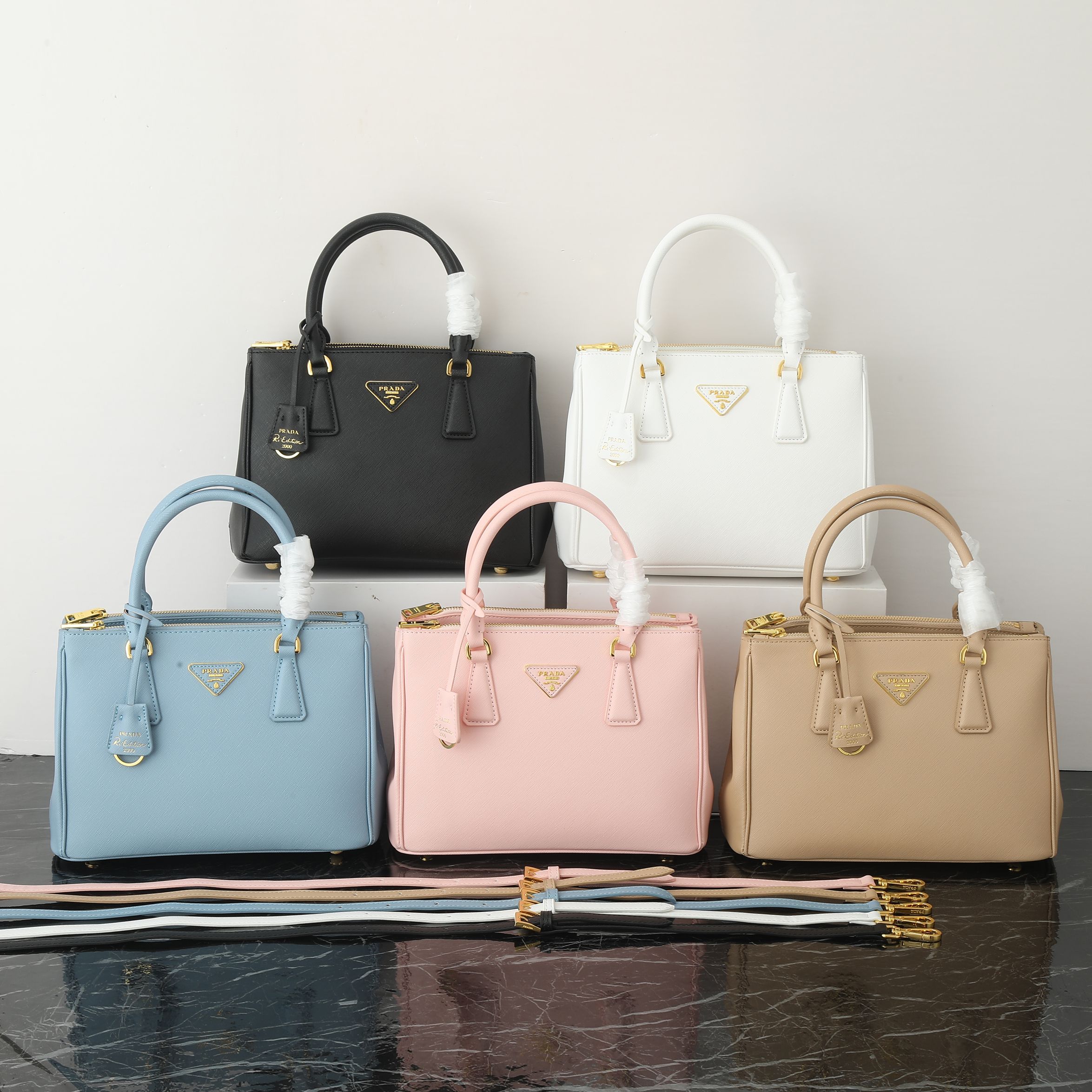 【PRADA】28×20×12cm