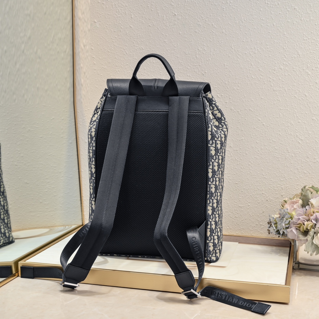 【PRADA】31-41-15cm