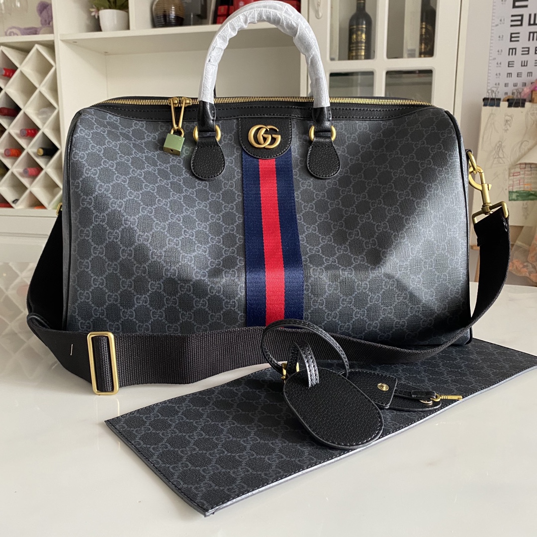【GUCCI】44-27-24cm