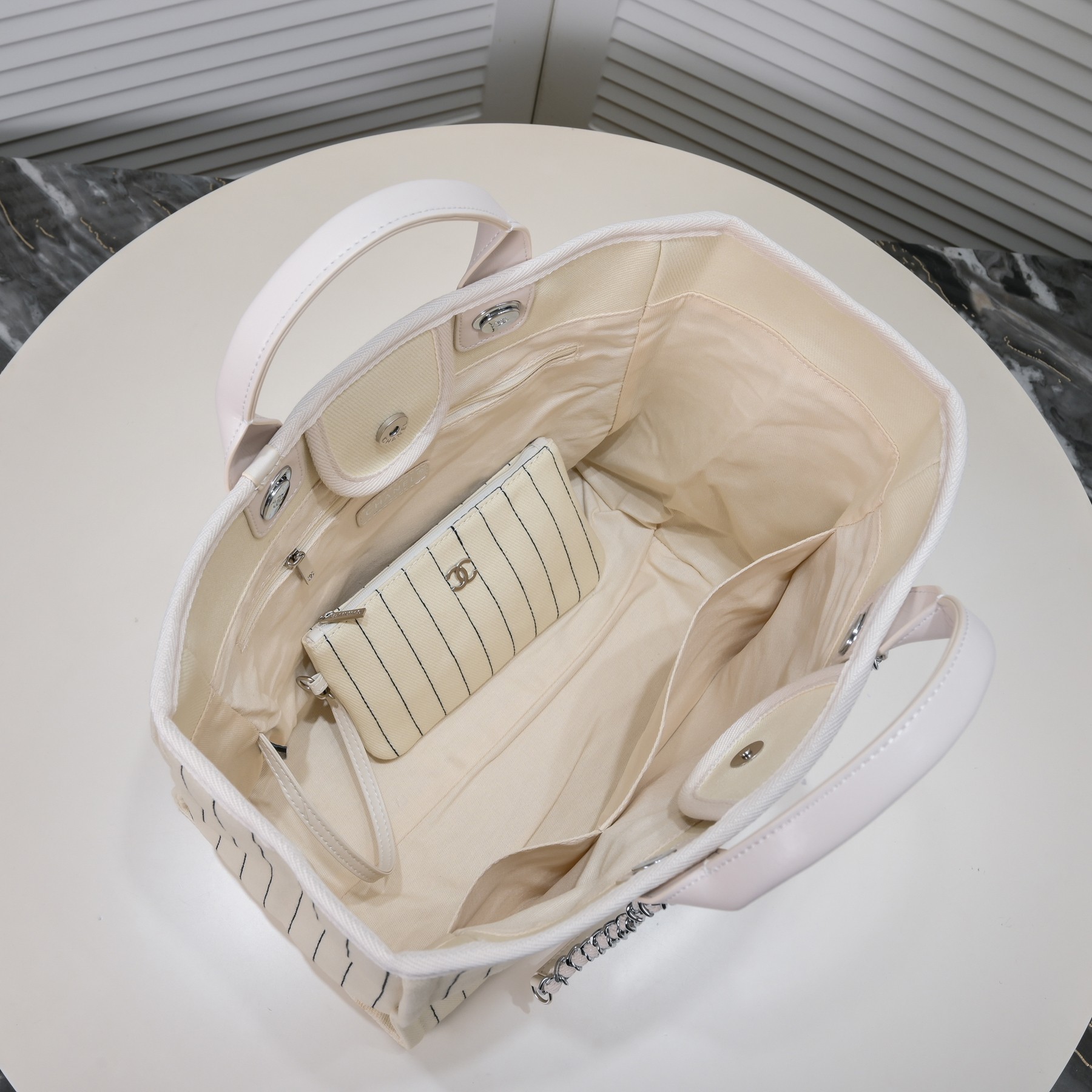 【シャネル】tote 48*30*14CM