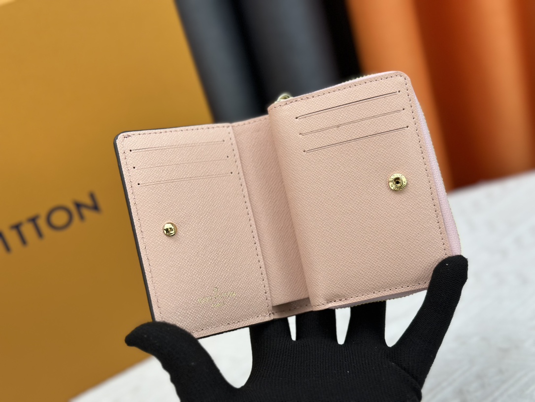 【LOUIS VUITTON】12 x 9 x 3.5CM