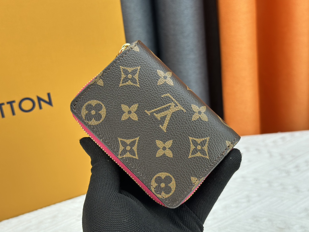 【LOUIS VUITTON】12 x 9 x 3.5CM