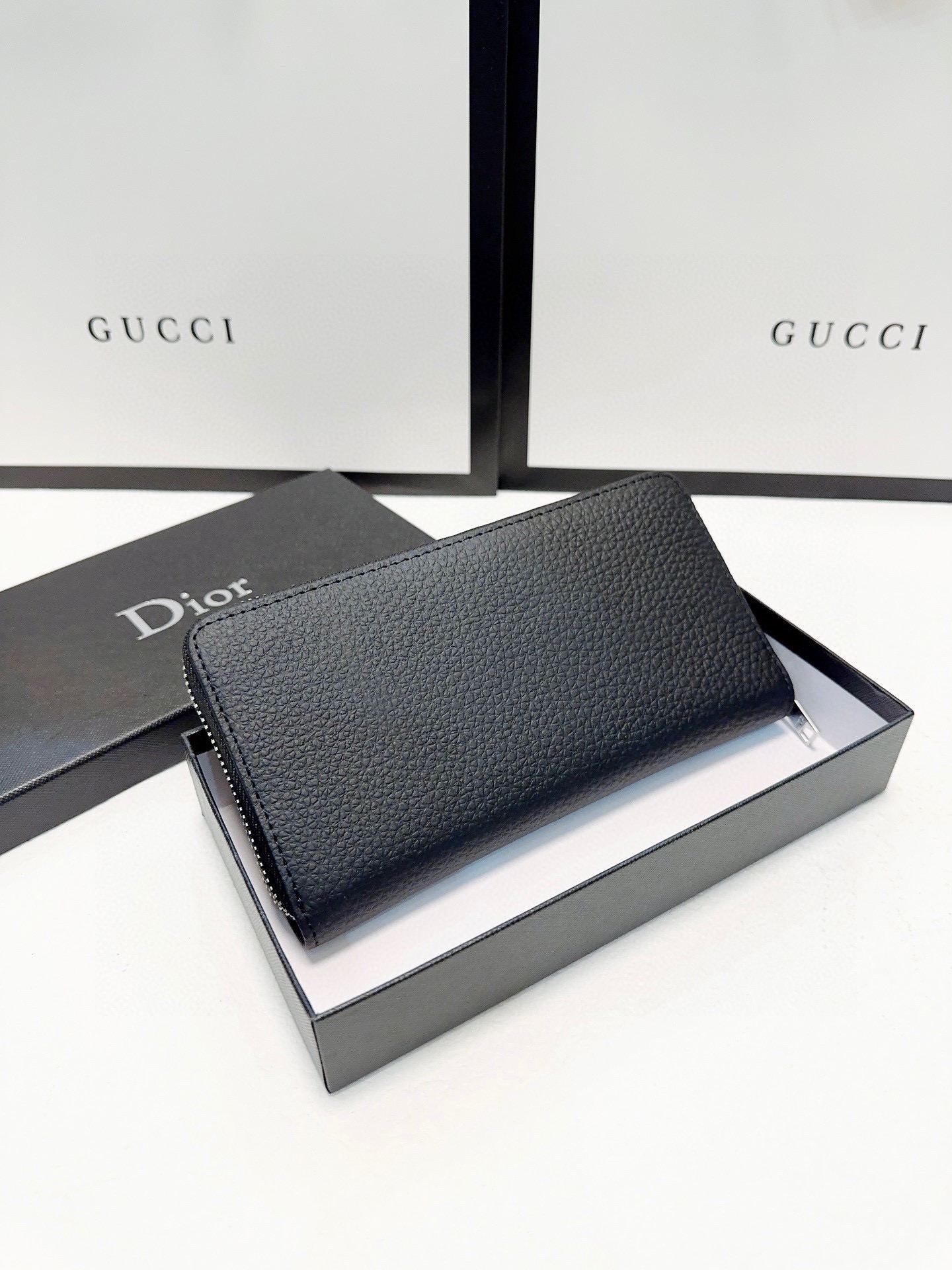 【DIOR 】 19*10*2.5CM