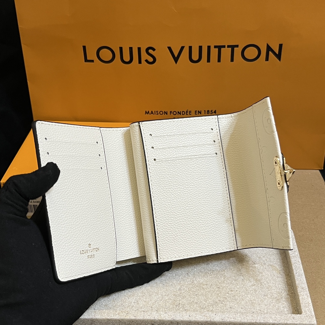 【LOUIS VUITTON】Métis 11.5 x 8.5 x 4 cm