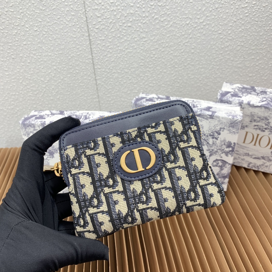 【DIOR 】11.5 x 9.5 x 2 CM