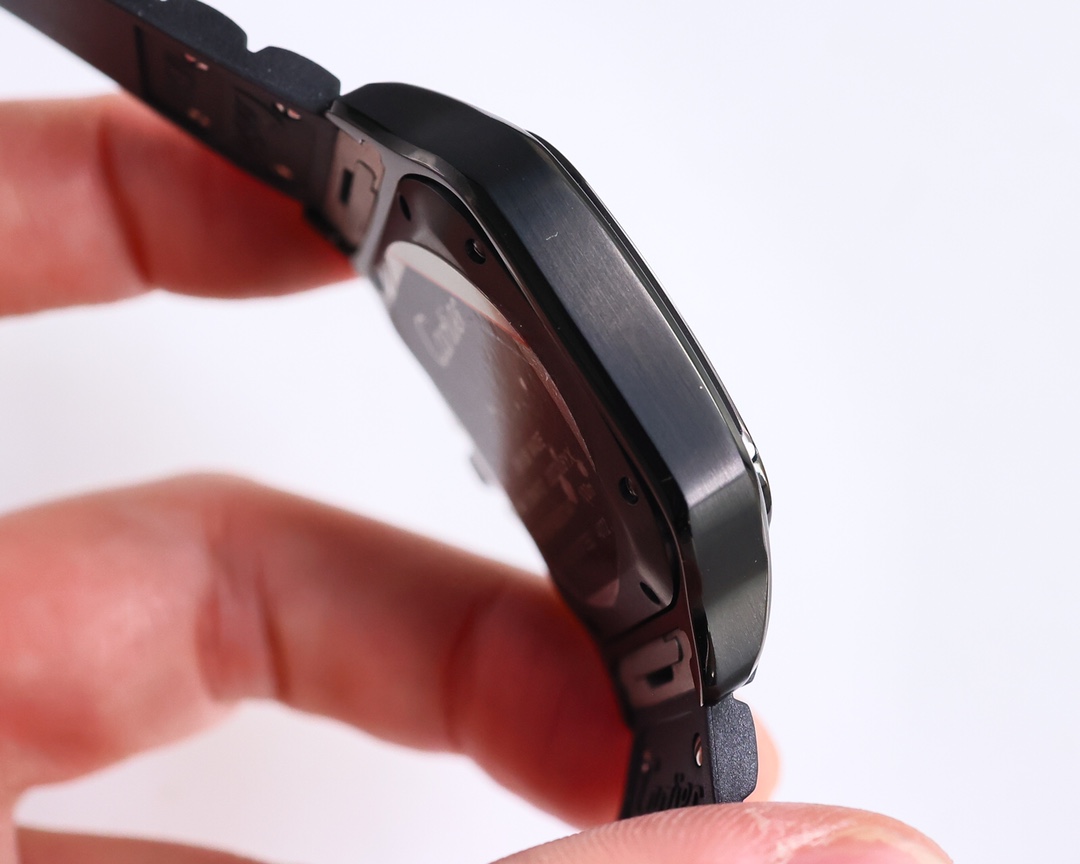 【15-20日間の輸送時間】【Cartler】SANTOS 39.8mmx47.5mm