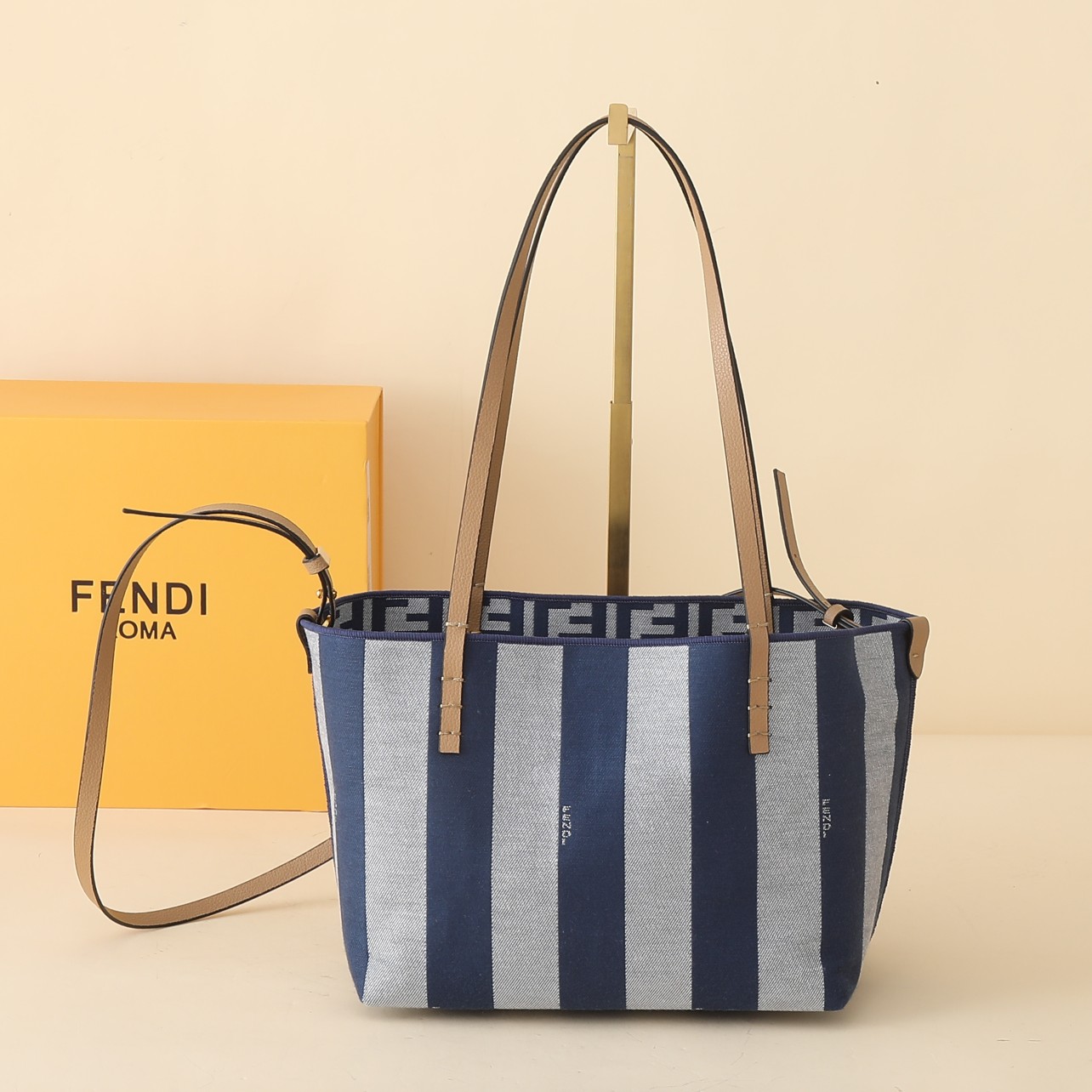 【Fendi】TOTE