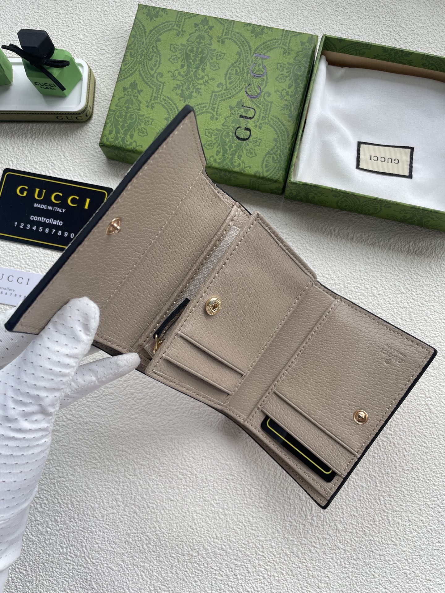 【GUCCI】11*9*3CM