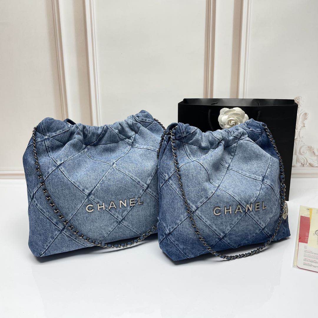 【シャネル】22 bag